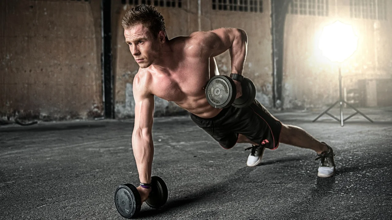 5 Skutecznych Ćwiczeń Fitness na Siłowni dla Zdrowej Diety – GrzybyPodSłońcem.pl